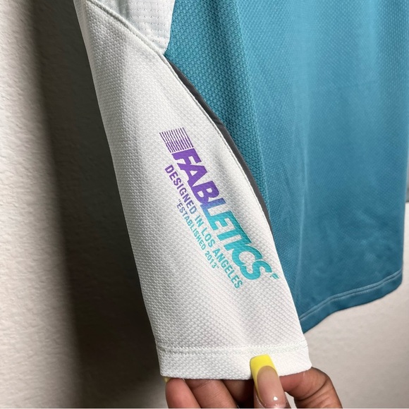 Fabletics Women Tank Top Large Green White Racerback Gym Outdoor Workout - Picture 2 of 10